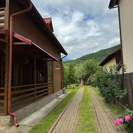 Casa De Vacanta Caciulata Exteriér fotografie